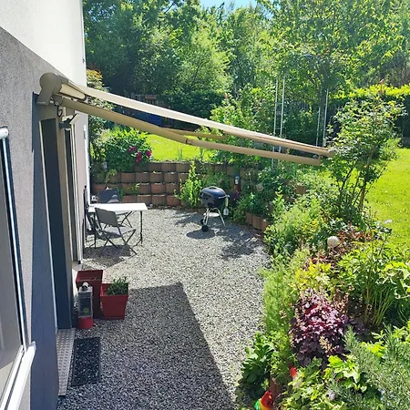 Le Jardin D'Horace O Im Garten Von Horaz Volgelsheim Exterior photo